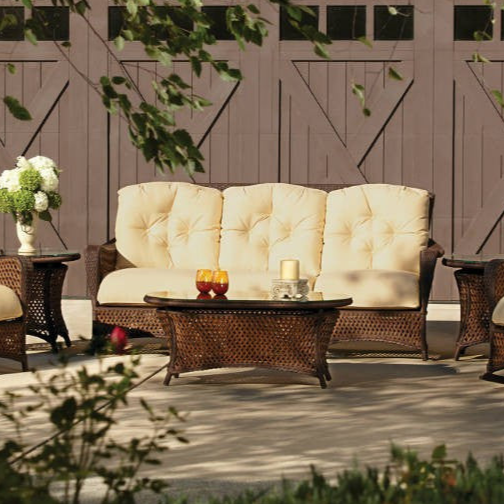 Lloyd Flanders Grand Traverse Wicker Outdoor Sofa
