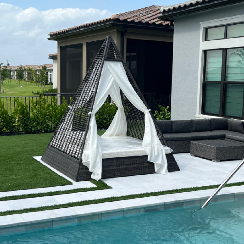 Panama Jack Helios Aluminum Outdoor Daybed