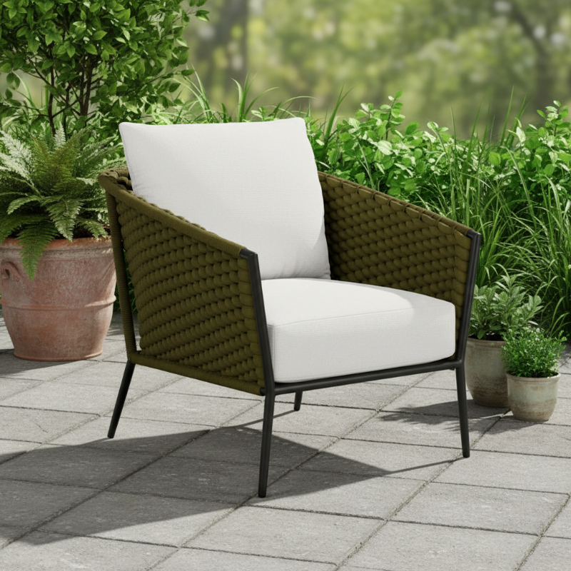 Lloyd Flanders Escape Aluminum Outdoor Lounge Chair