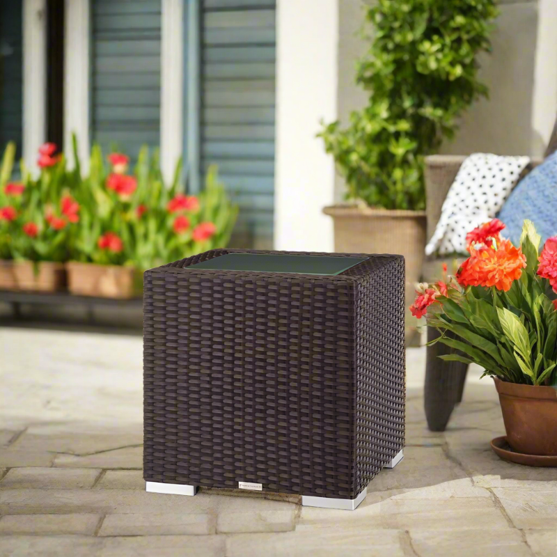 DecoScape Lucaya Wicker Aluminum Outdoor End Table