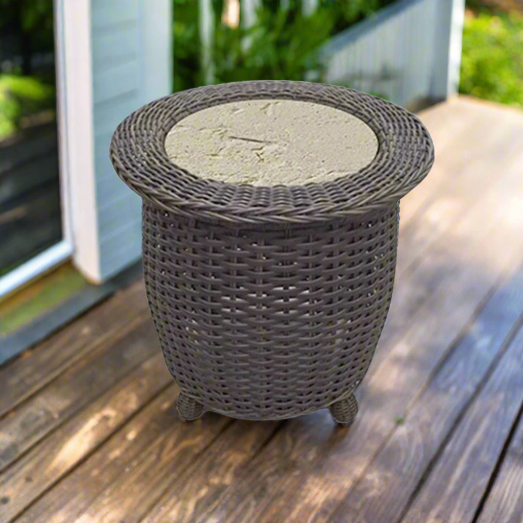 NorthCape International Richmond Wicker Outdoor End Table