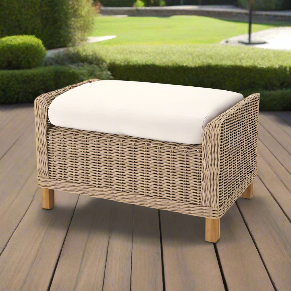 NorthCape International 6510 Wicker Outdoor Ottoman