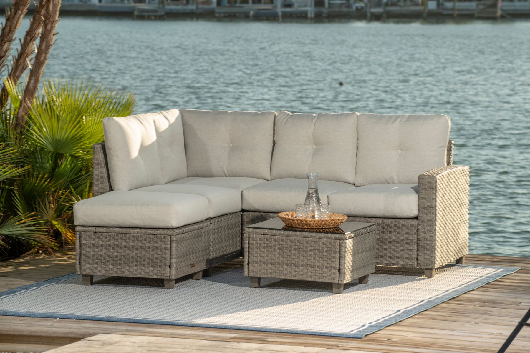 Panama Jack Mystic 4-Piece Sectional Set