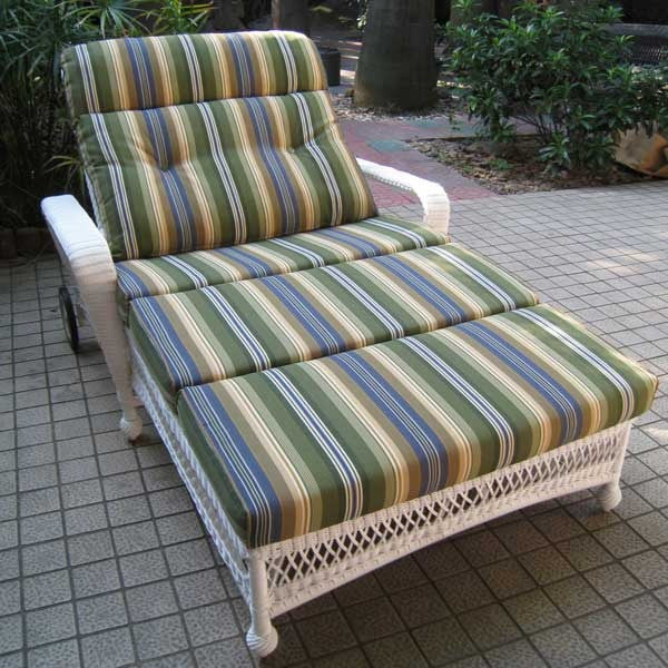 Northcape Wicker Deep Seating Double Chaise Lounge Image
