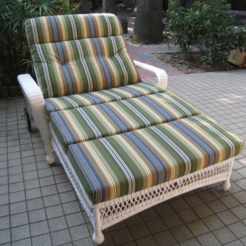 Northcape Wicker Deep Seating Double Chaise Lounge Image