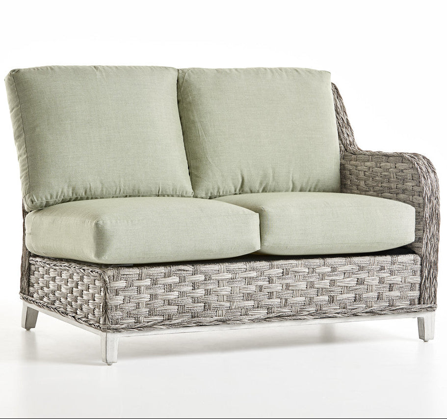 South Sea Rattan Grand Isle Wicker Outdoor 6-Person Sectional Sofa Living Set
