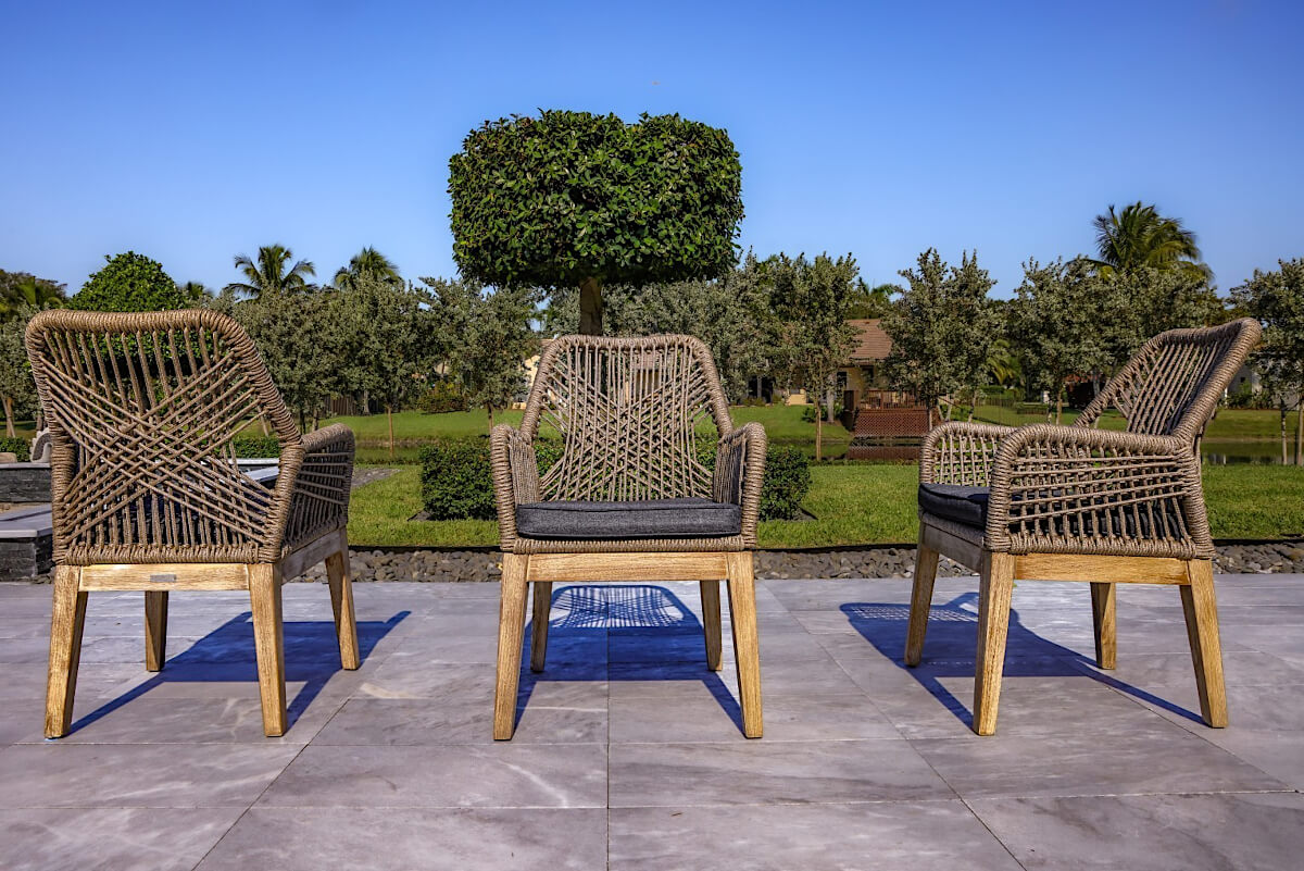 Outsy Santino 7-Piece Outdoor Dining Set - Wood Table with 6 Wood, Aluminum, and Rope Chairs - chairs
