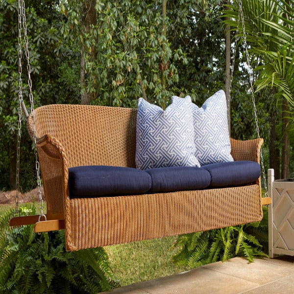 Lloyd Flanders Universal Loom 3-Seat Sofa Swing