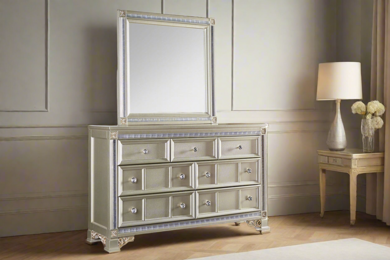 Oasis Home Tiffany Dresser