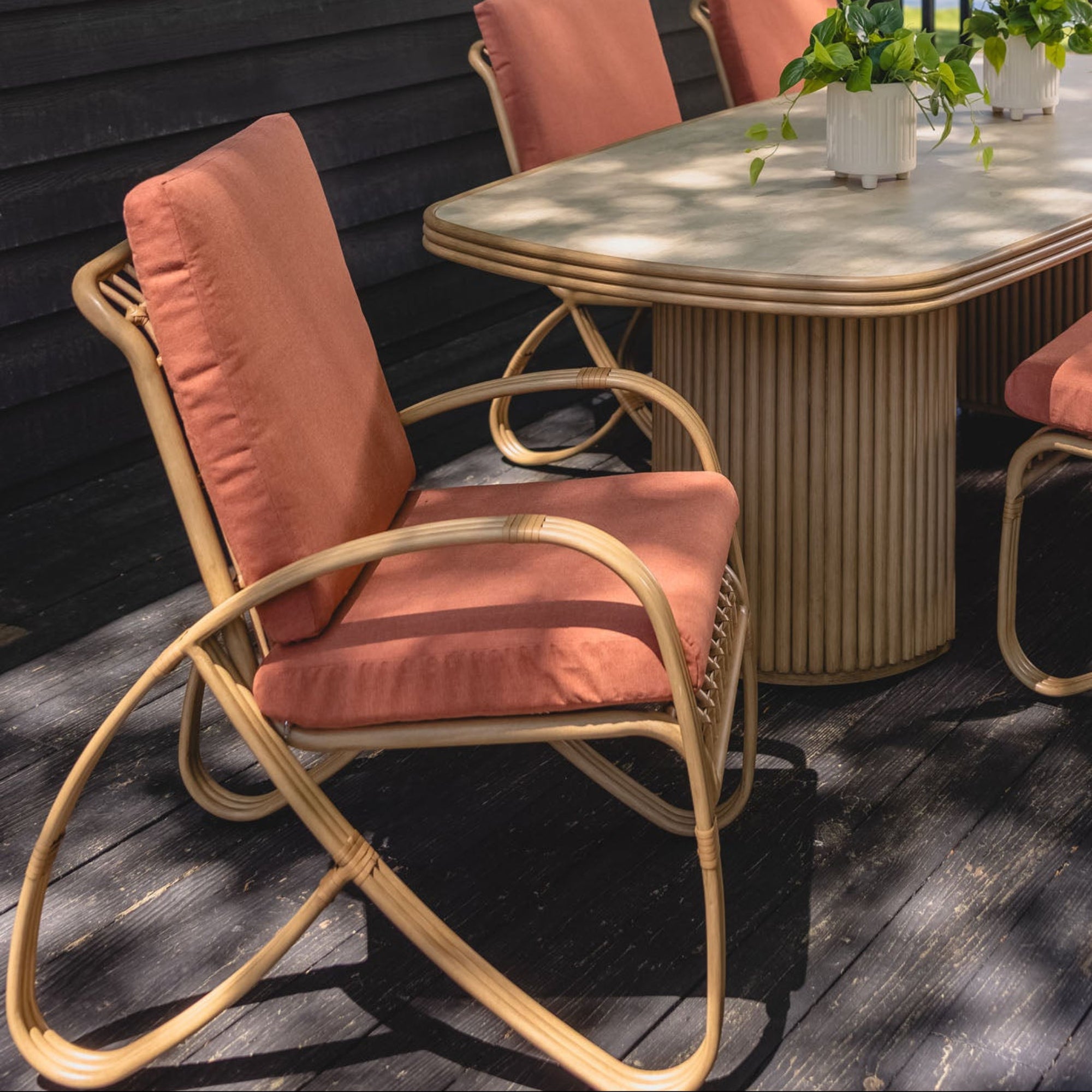 Lloyd Flanders Riviera Aluminum Outdoor Dining Armchair