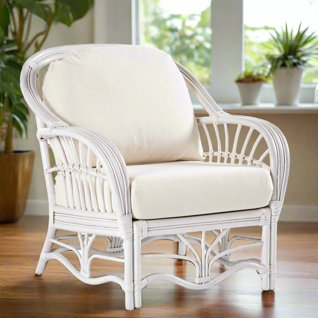 South Sea Rattan Palm Harbor Indoor Lounge Chair