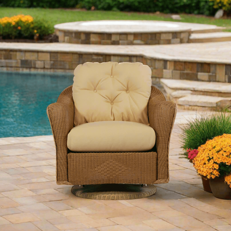 Lloyd Flanders Reflections Wicker Outdoor Swivel Glider Lounge Chair