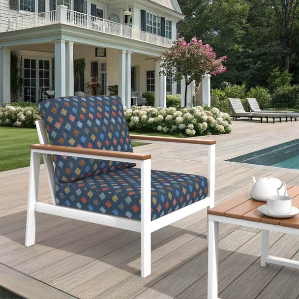 NorthCape International Brighton Aluminum Outdoor Lounge Chair