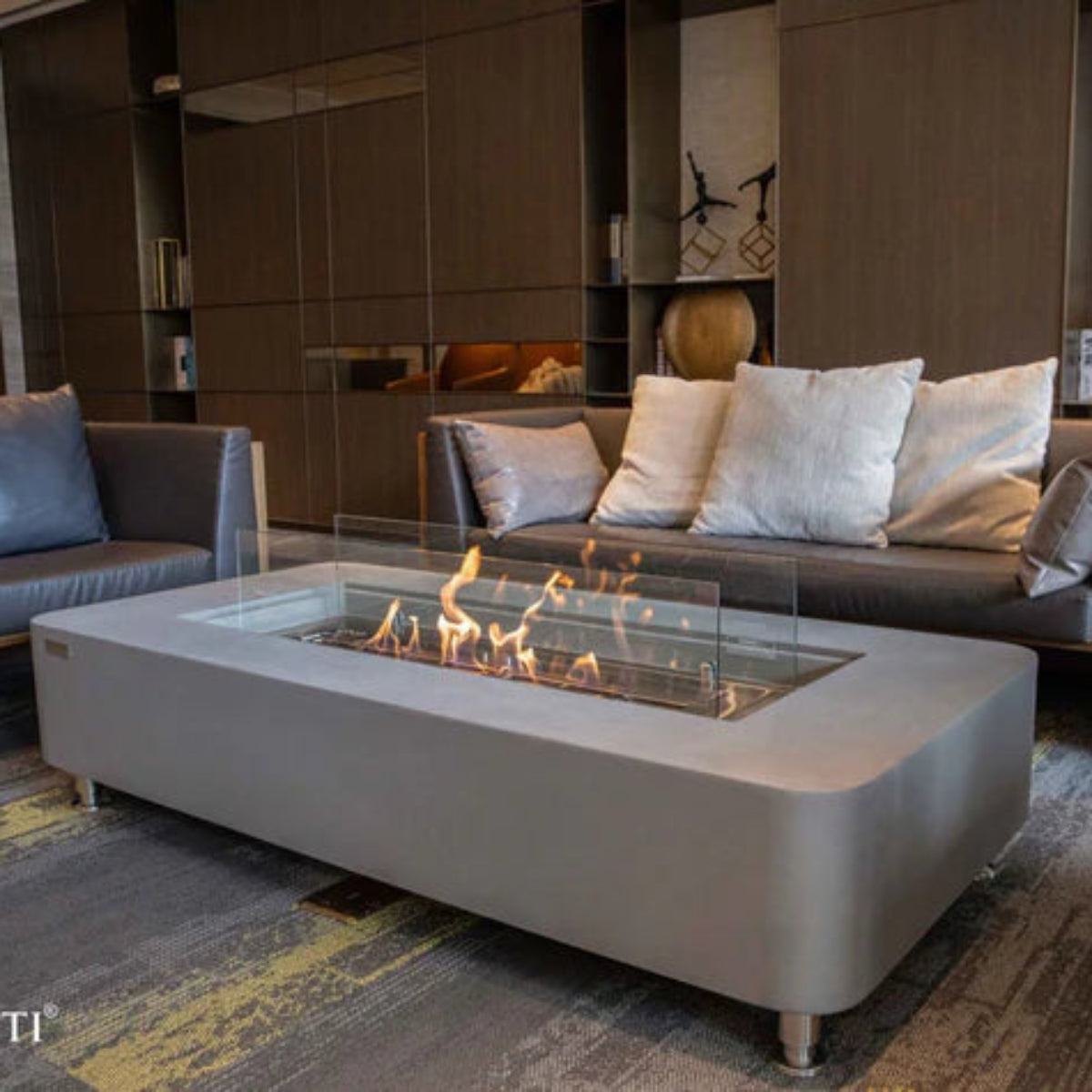 Elementi Sydney 30" Rectangle Concrete Ethanol Fire Table