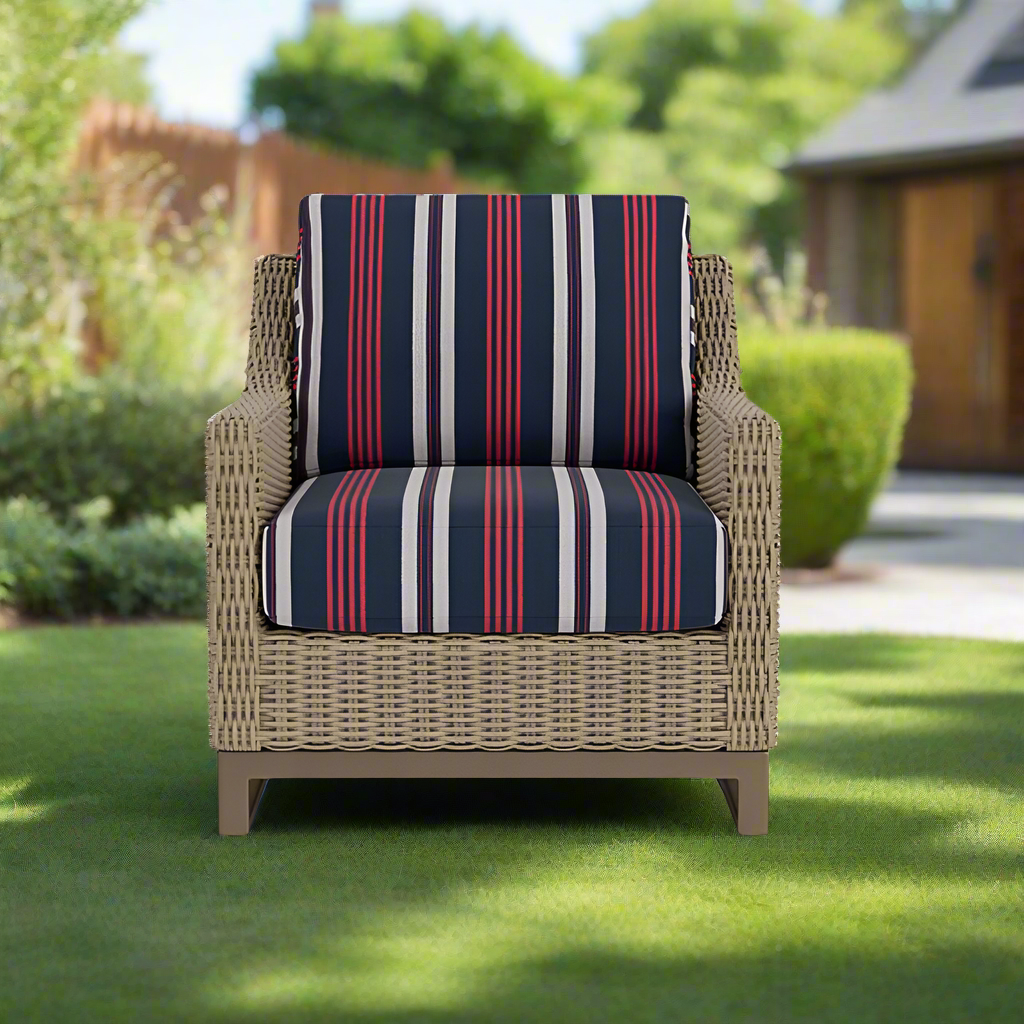 Lloyd Flanders Milan Woven Vinyl Outdoor Lounge Chair