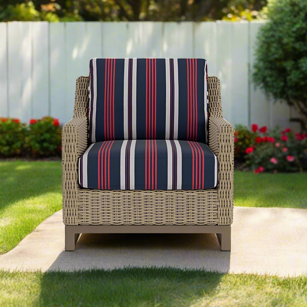 Lloyd Flanders Milan Woven Vinyl Outdoor Lounge Chair