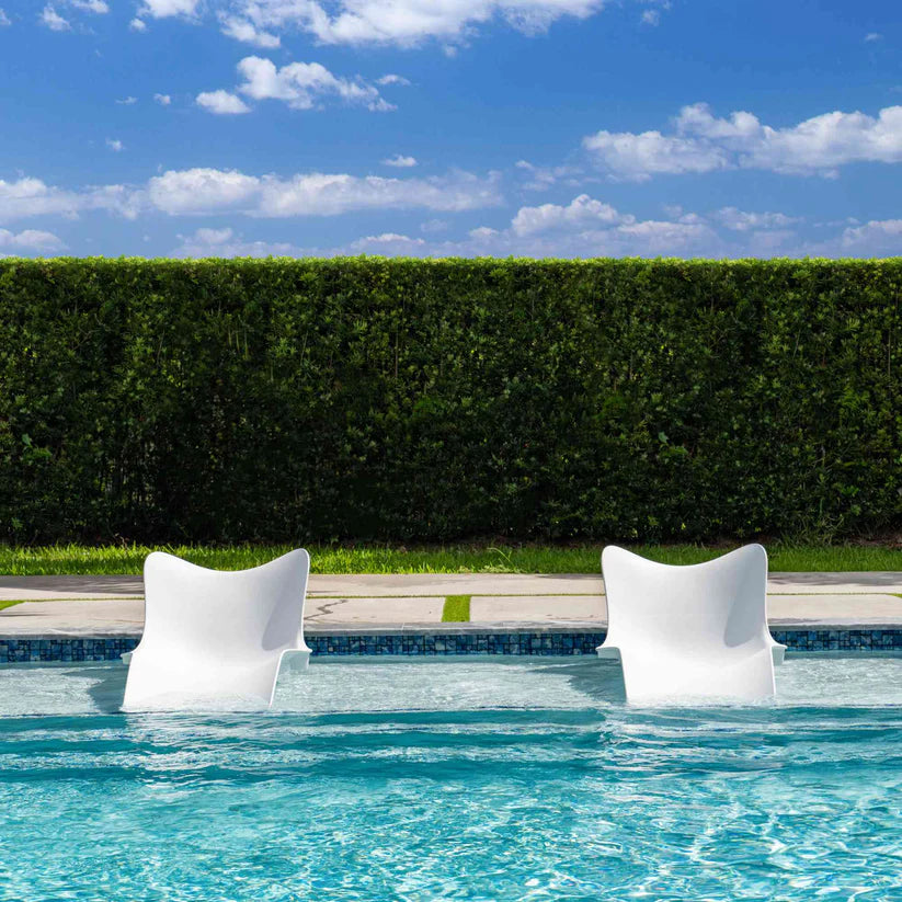 Panama Jack Wave Outdoor (HDPE) In-Pool Chaise Lounger (Set of 2)