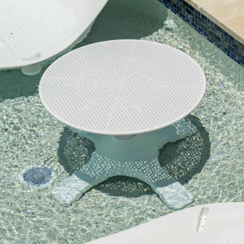 Panama Jack Wave Outdoor (HDPE) In-Pool Chaise Lounger With End Table (Set of 2)