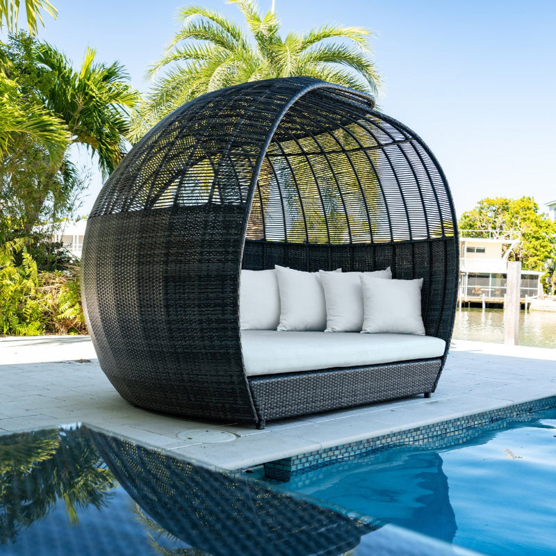 Panama Jack Banyan Wicker Outdoor Daybed