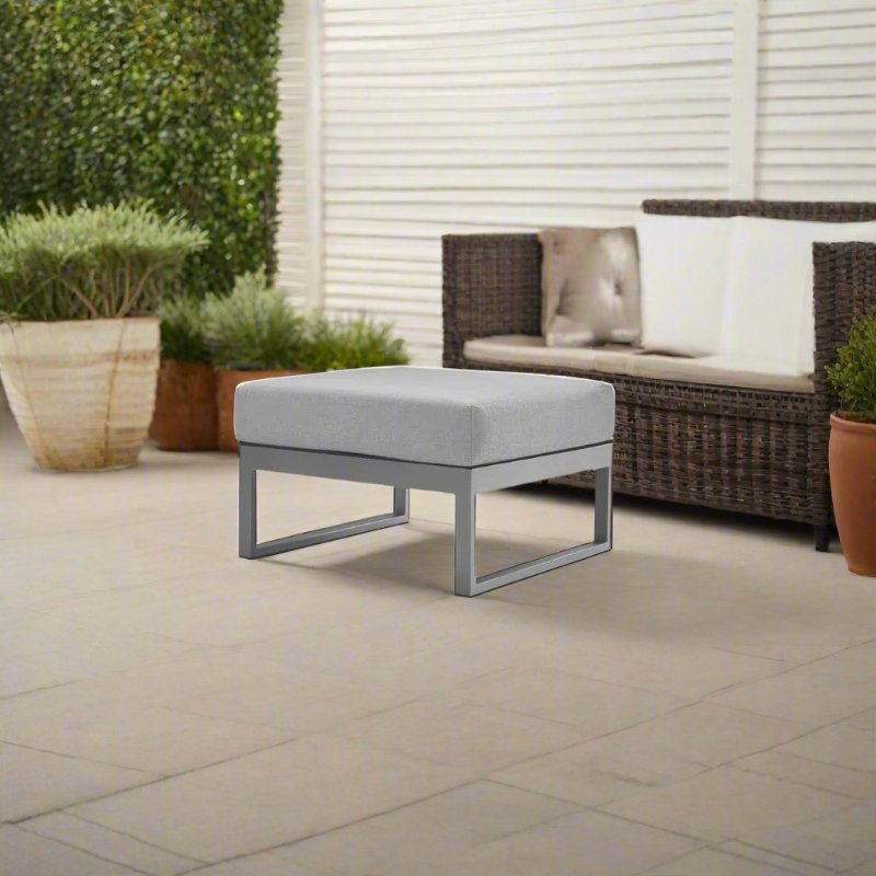 DecoScape Modera Aluminum Outdoor Ottoman