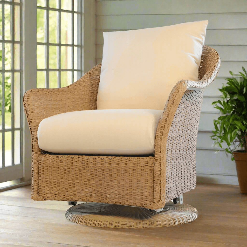 Lloyd Flanders Weekend Retreat Wicker Swivel Glider Lounge Chair