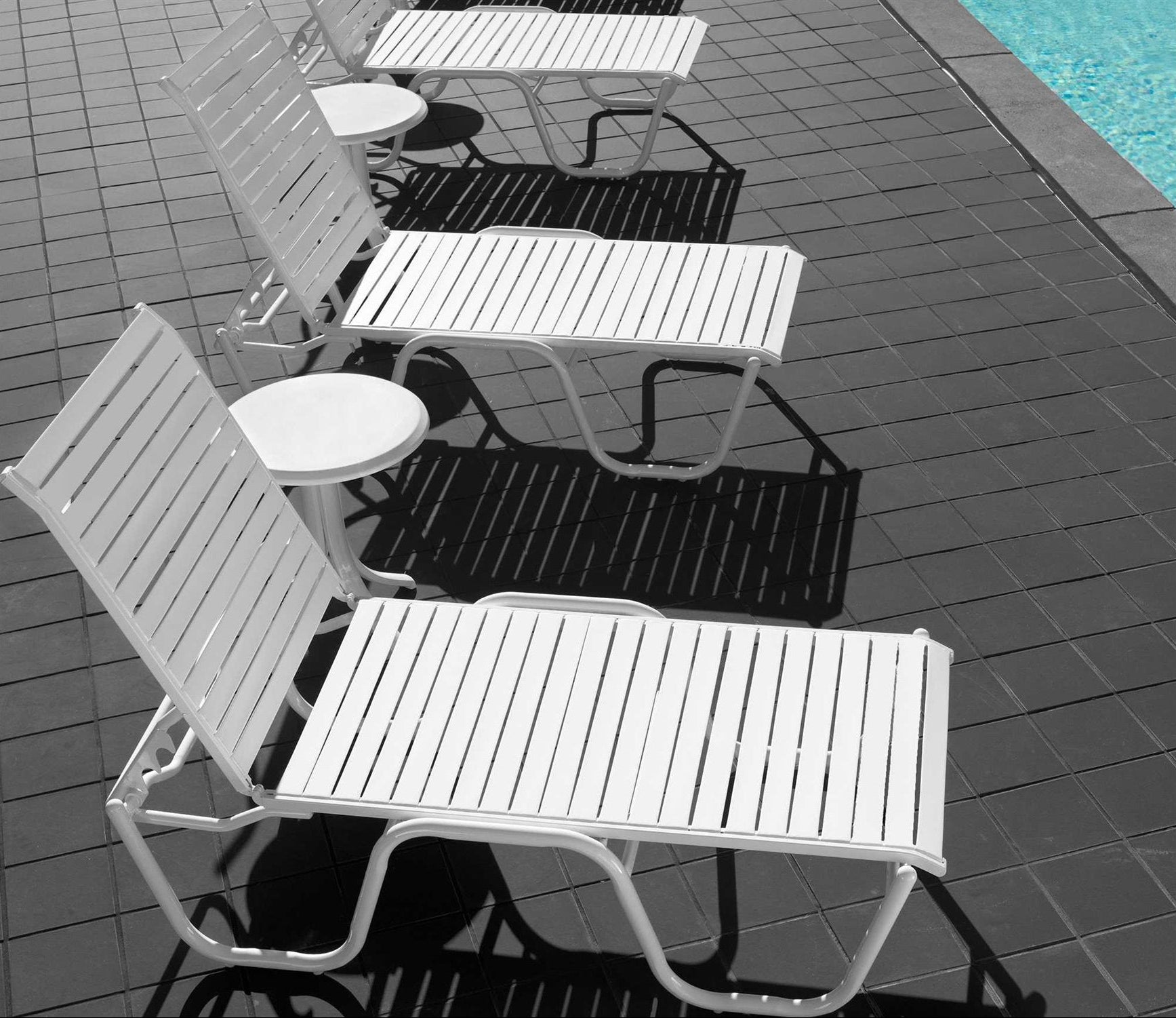 Telescope Casual Reliance Strap Aluminum Outdoor Armless Lay-Flat Chaise