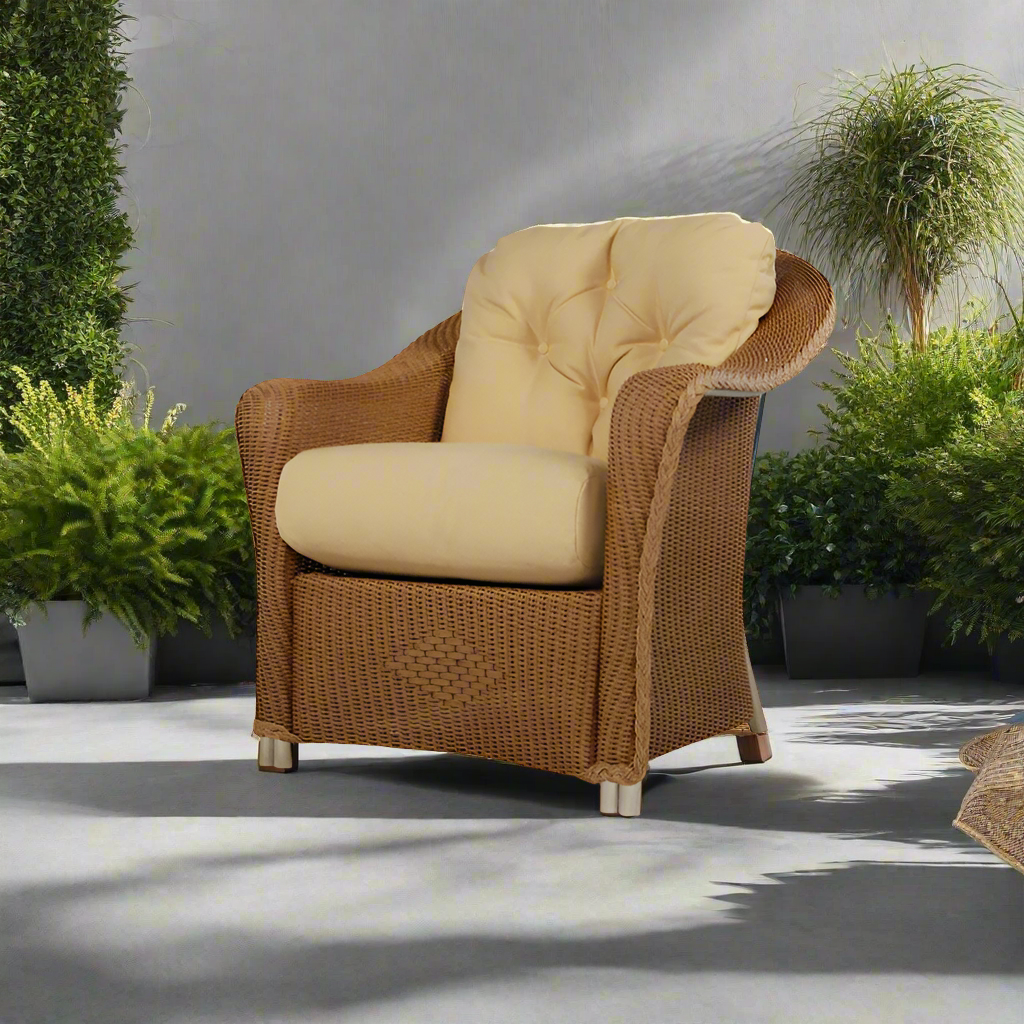 Lloyd Flanders Reflections Wicker Lounge Chair