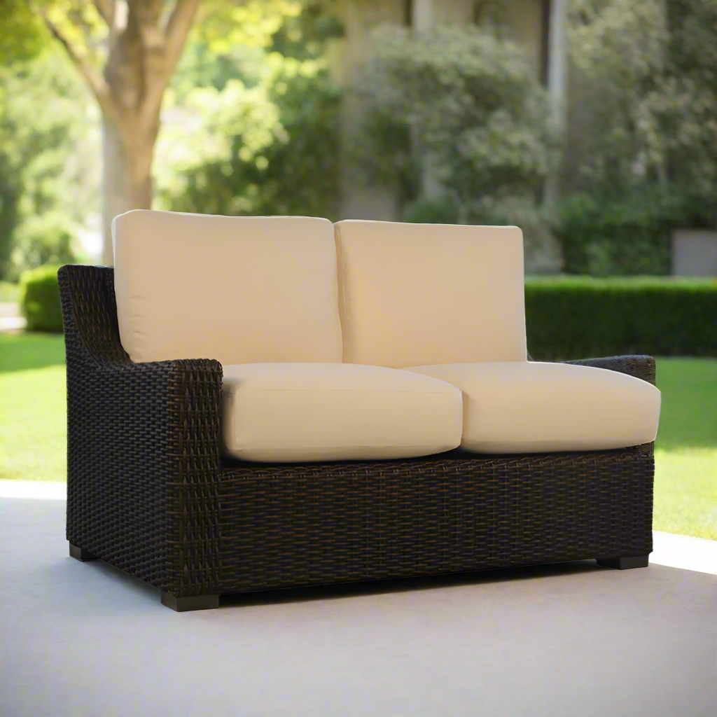 Lloyd Flanders Mesa Woven Vinyl Right Arm Loveseat