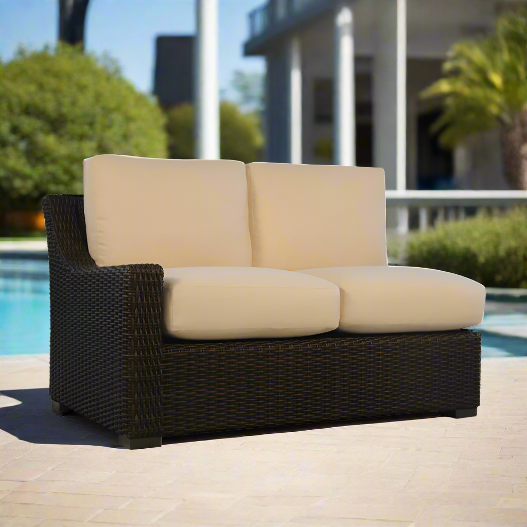 Lloyd Flanders Mesa Woven Vinyl Right Arm Loveseat