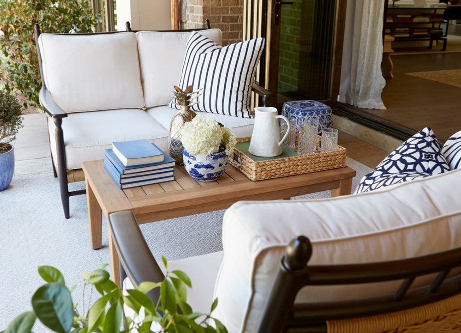 Lloyd Flanders Low Country Woven Vinyl Outdoor Loveseat