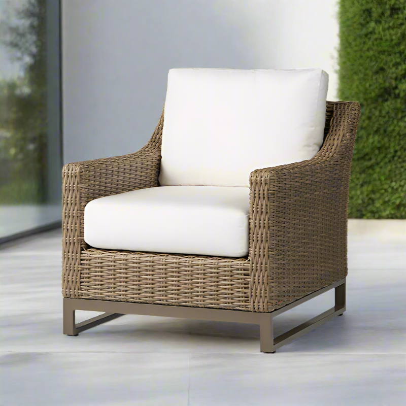 Lloyd Flanders Milan Woven Vinyl Outdoor Lounge Chair