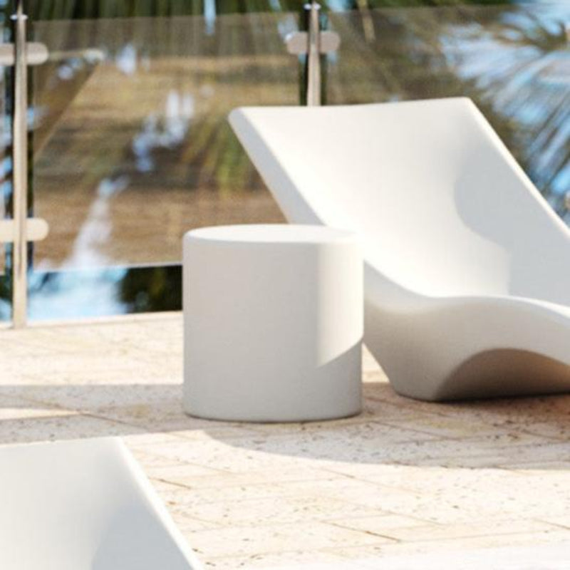 DecoScape Shelf Aluminum Outdoor Side Table