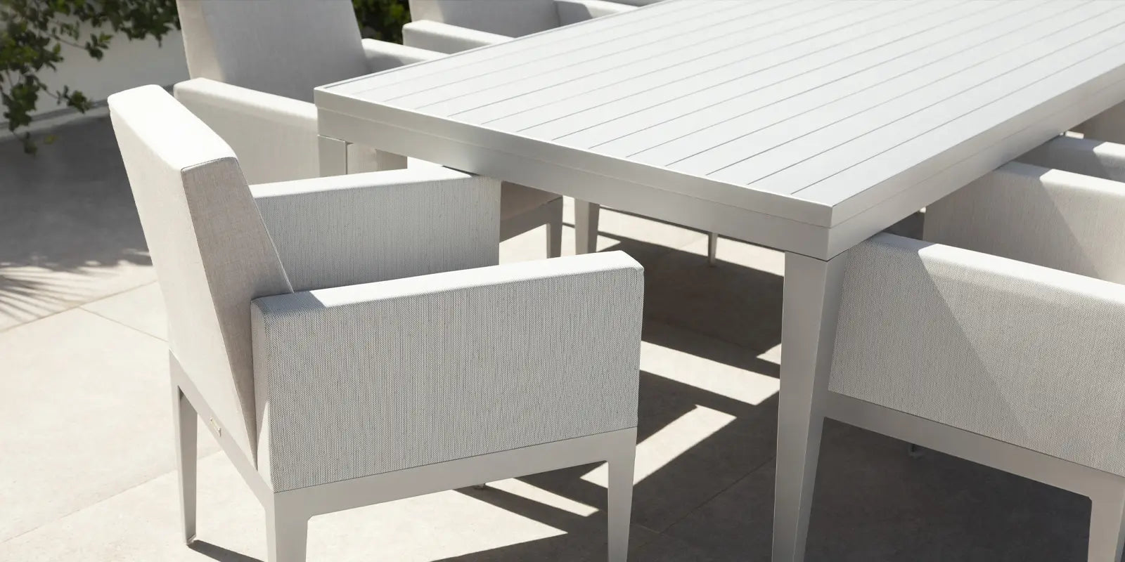 DecoScape South Beach Aluminum Outdoor Rectangular Dining Table