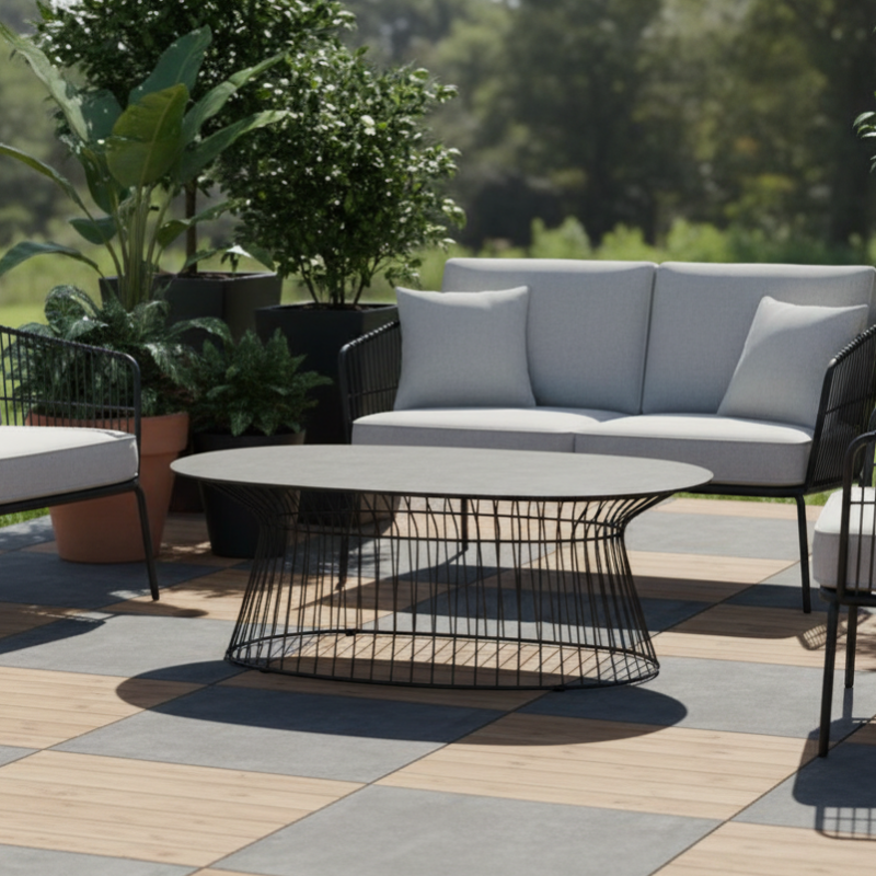 Lloyd Flanders Escape Aluminum Outdoor 47.5" Oval Cocktail Table
