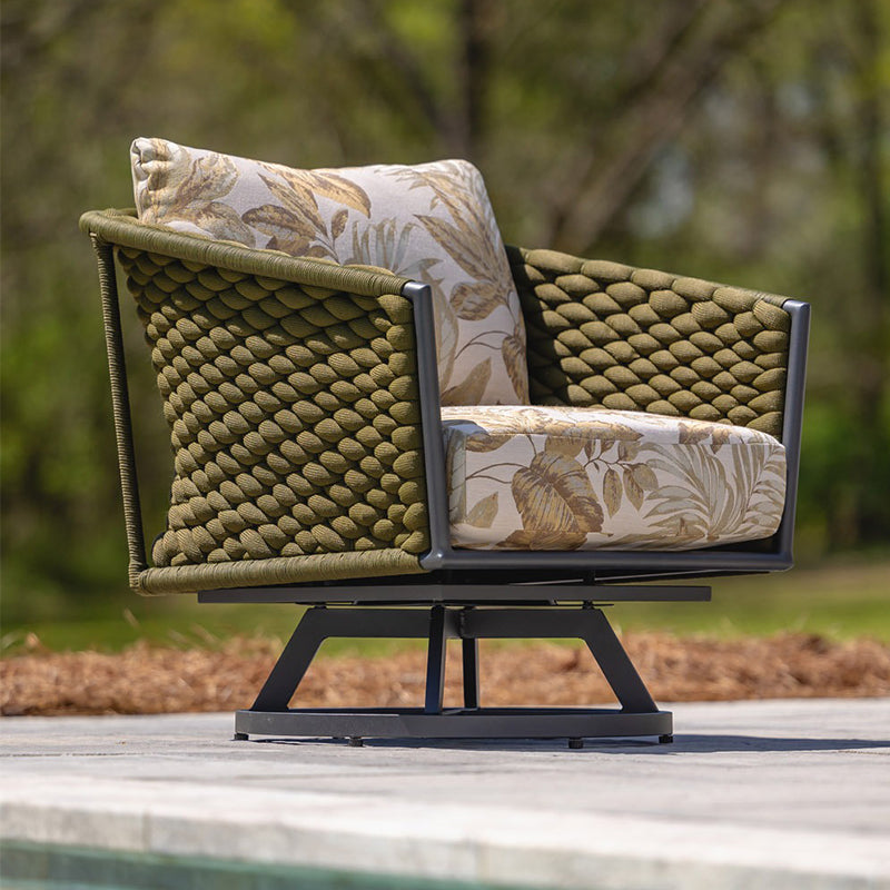 Lloyd Flanders Escape Aluminum Outdoor Swivel Lounge Chair