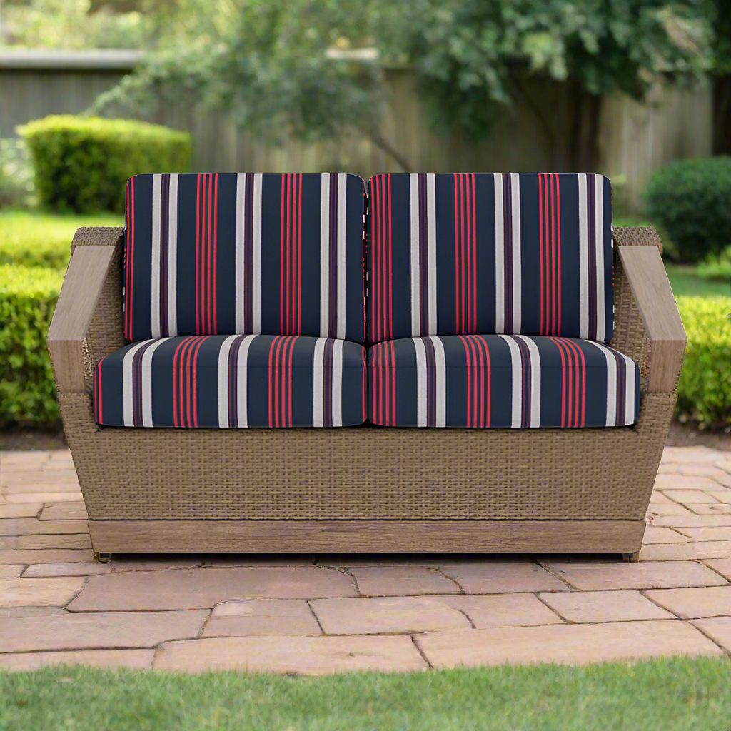 Lloyd Flanders Charisma Wicker Outdoor Loveseat
