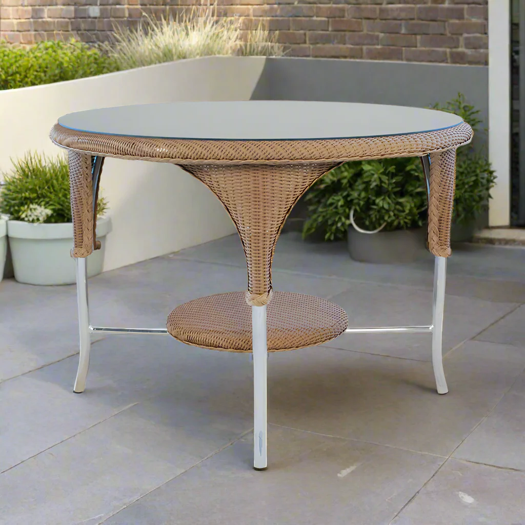 Lloyd Flanders Loom Wicker Outdoor 42" Round Dining Table