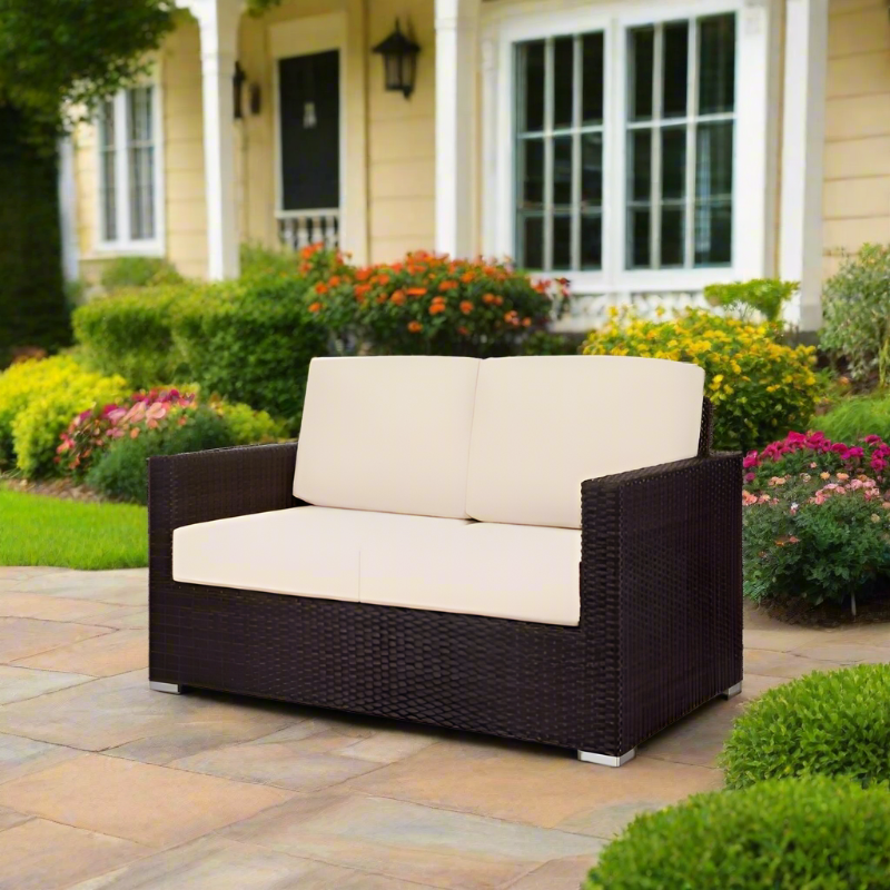 DecoScape Lucaya Wicker Outdoor Loveseat
