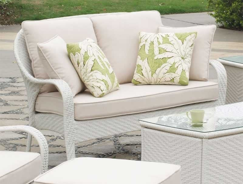 White wicker online settee